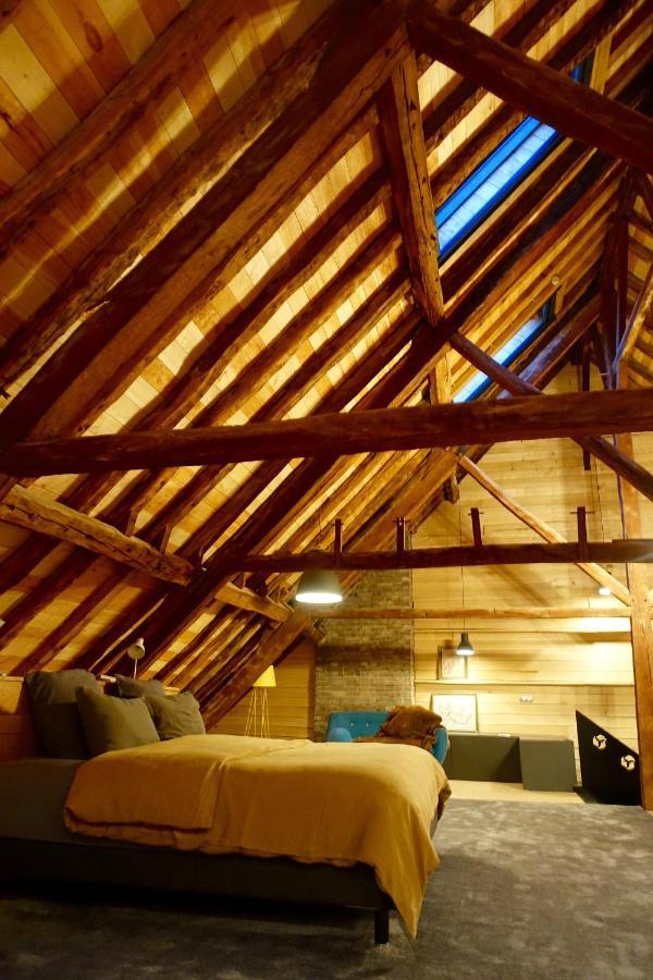 Le Jardin De La Cathedrale Bed & Breakfast ทรัวส์ ภายนอก รูปภาพ