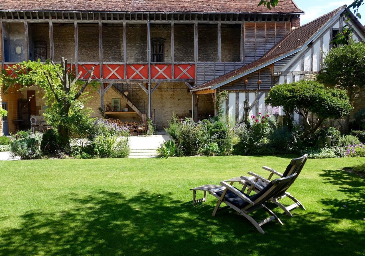 Le Jardin De La Cathedrale Bed & Breakfast ทรัวส์ ภายนอก รูปภาพ