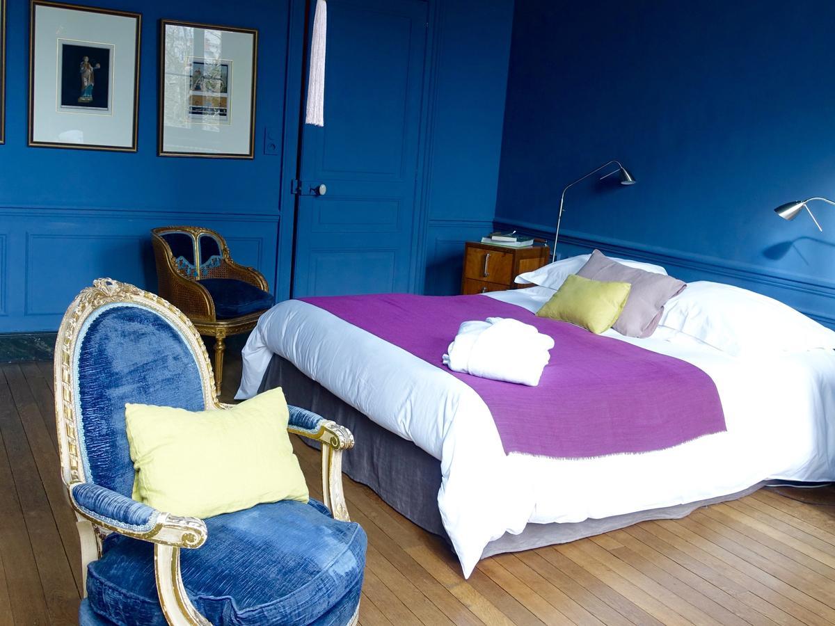 Le Jardin De La Cathedrale Bed & Breakfast ทรัวส์ ภายนอก รูปภาพ