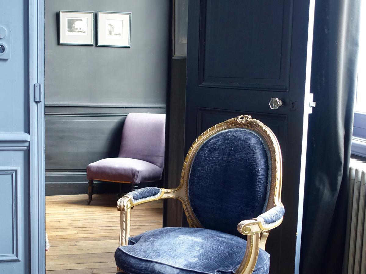 Le Jardin De La Cathedrale Bed & Breakfast ทรัวส์ ภายนอก รูปภาพ